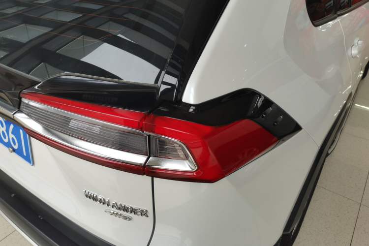 Used Toyota Wildlander 2020 2.0L CVT 4x4 Luxury Edition
