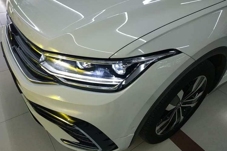 Used Volkswagen Tiguan L 2024 330TSI Automatic Two-Wheel Drive R-Line Enhanced Edition