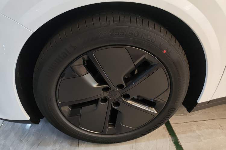 Used Li Auto Li Auto i8 2025 Standard Edition