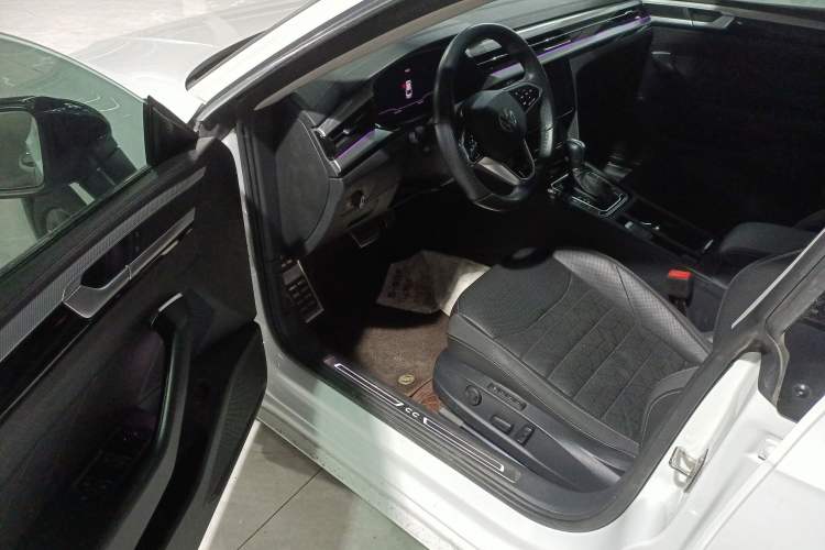 Used Volkswagen FAW-Volkswagen CC 2021 380TSI Striking Edition
