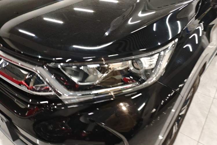 Used Honda CR-V 2017 240TURBO CVT Front-Wheel Drive Fashion Edition