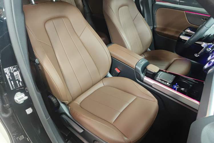 Used Mercedes-Benz GLB 2022 GLB 220 Fashion Model
