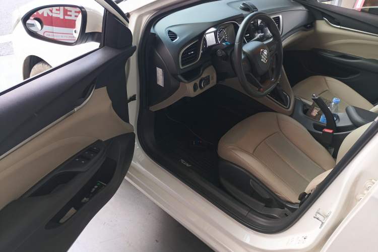 Used Buick GT 2017 18T Dual-Clutch Elite Model
