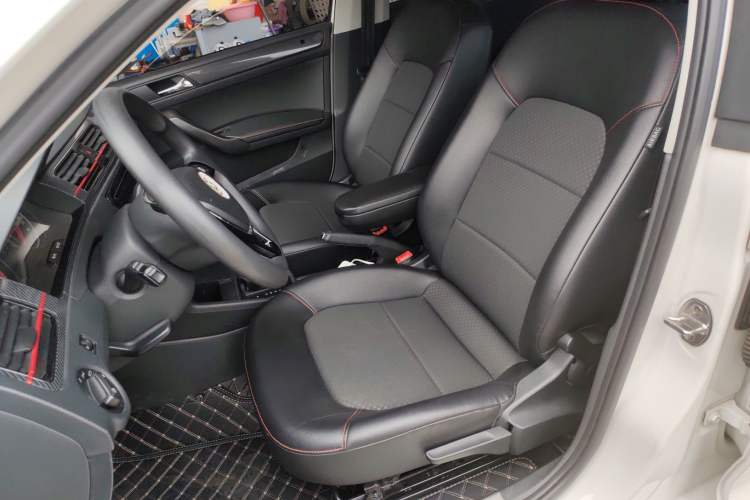 Used Volkswagen Santana 2017 Haval H9 1.6L Automatic Comfort Edition
