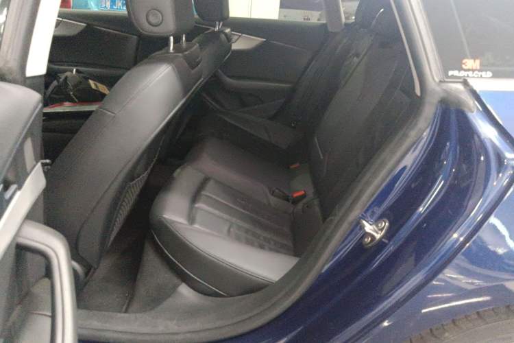 Used Audi A5 2017 Sportback 40 TFSI Fashion Model
