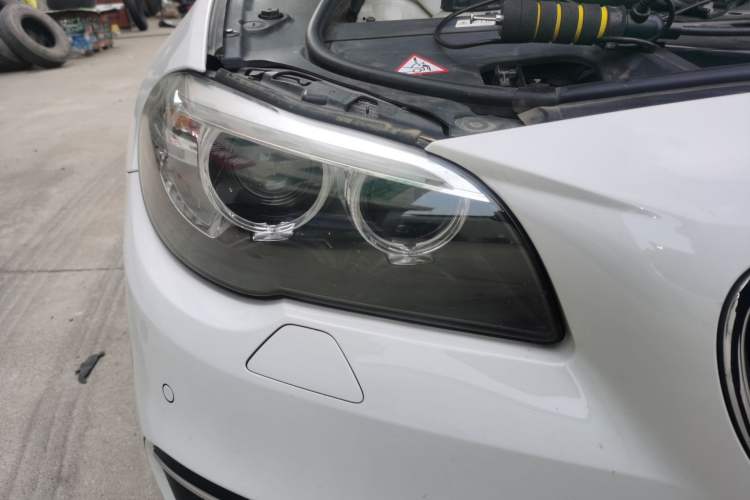 Used BMW 5 Series 2014 525Li Luxury Design Package
