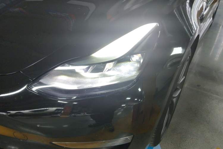 Used Tesla Model 3 2022 Performance High-Performance All-Wheel-Drive Version
