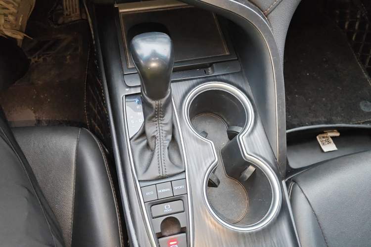 Used Toyota Camry 2021 2.5G Luxury Edition