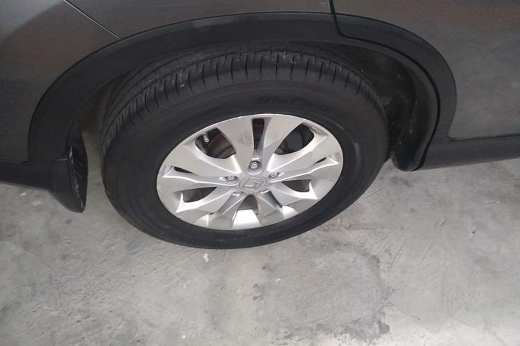 Used Honda CR-V 2013 2.4L Two-Wheel-Drive Luxury Edition
