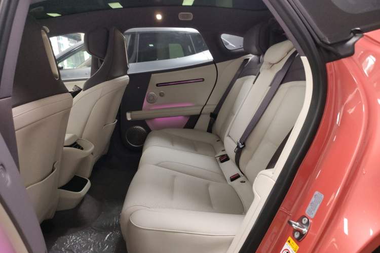 Used  06 2025 Pro Range-Extended Edition
