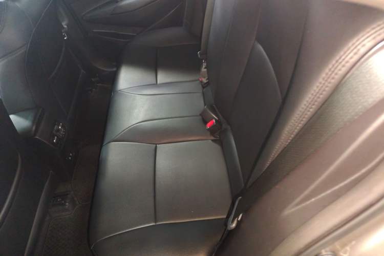 Used Toyota Corolla 2021 Dual-Motor 1.8L E-CVT Elite Edition