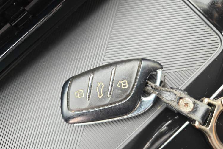 Used Roewe RX5 MAX 2022 1.5T Automatic Youwei Luxury Edition
