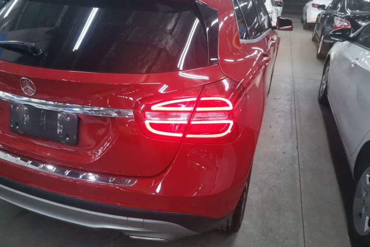 Used Mercedes-Benz GLA 2016 GLA 200 Fashion Model