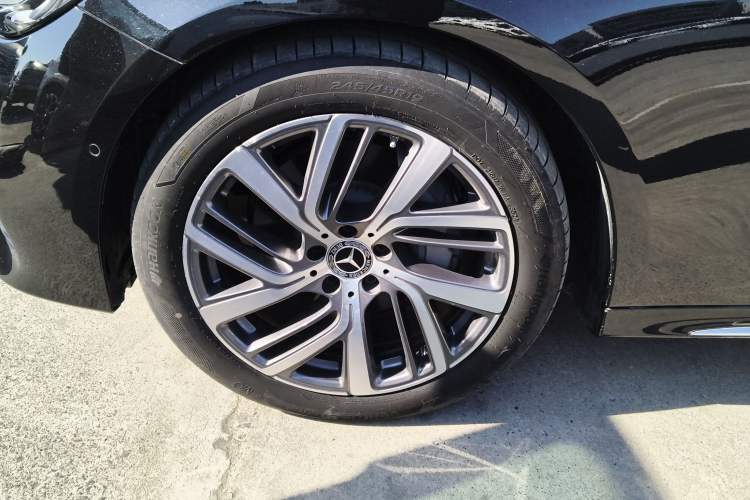 Used Mercedes-Benz E-Class 2025 E 300 L Stylish Model