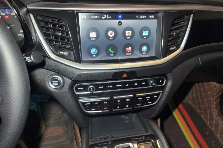 Used GAC Trumpchi GS7 2017 320T Two-Wheel-Drive Luxury Smart Connectivity Model