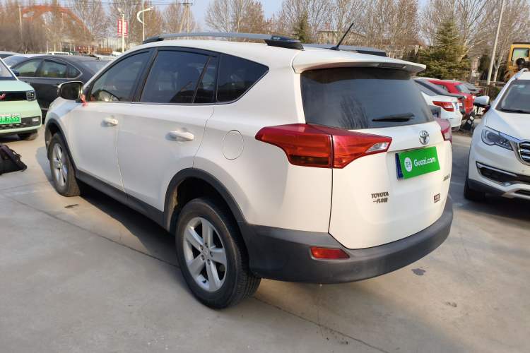 Used Toyota RAV4 2013 2.0L CVT Two-Wheel Drive Urban Edition