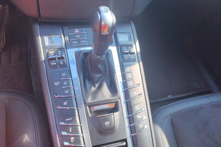 Used Porsche Macan 2017 Macan 2.0T
