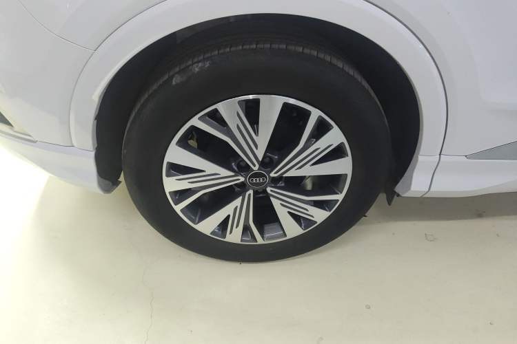 Used Audi Q4 e-tron 2023 40 e-tron Adventure Edition