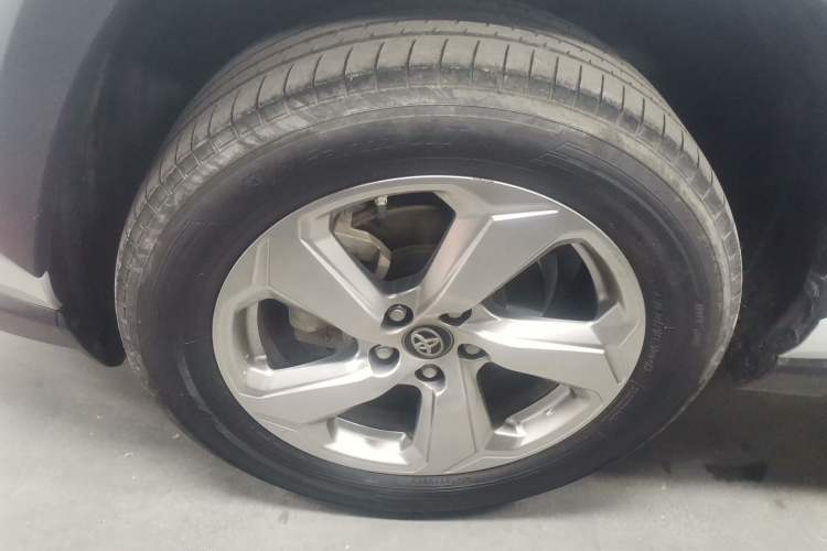 Used Toyota RAV4 2020 2.0L CVT Two-Wheel Drive Fashion PLUS Edition
