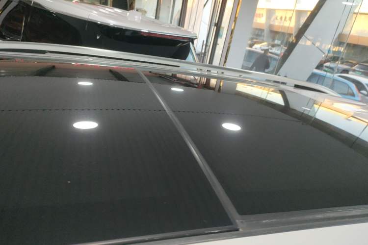 Used Volkswagen Tiguan L 2019 330TSI Automatic Two-Wheel Drive Smart Luxury Version China V Emission Standard