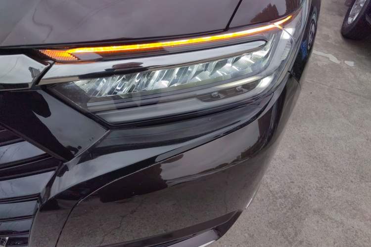 Used Honda Elysion 2022 2.0L eHEV Luxury Edition
