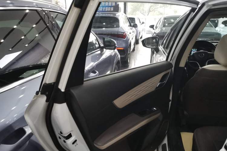 Used BYD Song MAX New Energy 2022 DM-i 105KM Flagship Model
