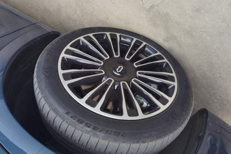 Used Hima AITO M7 2024 1.5T Intelligent Drive 4WD Ultra Version 5 Seats