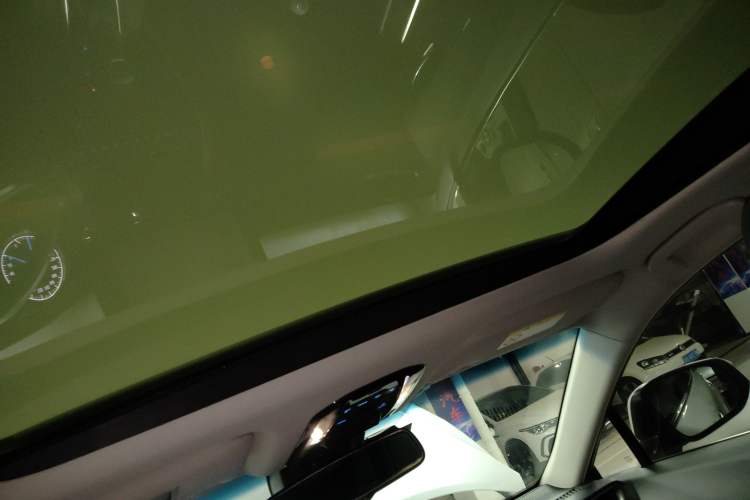 Used Toyota Harrier 2022 Dual-Engine 2.5L CVT Four-Wheel Drive Luxury Edition
