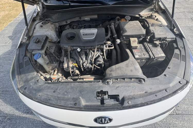 Used Kia K5 2016 1.6T Automatic LUX
