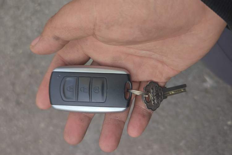 Used Dongfeng Fengon 580 2016 1.5T Manual Luxury Version