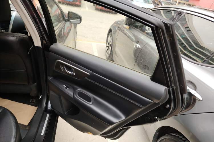 Used Nissan Teana 2013 2.0L XL Comfort Edition
