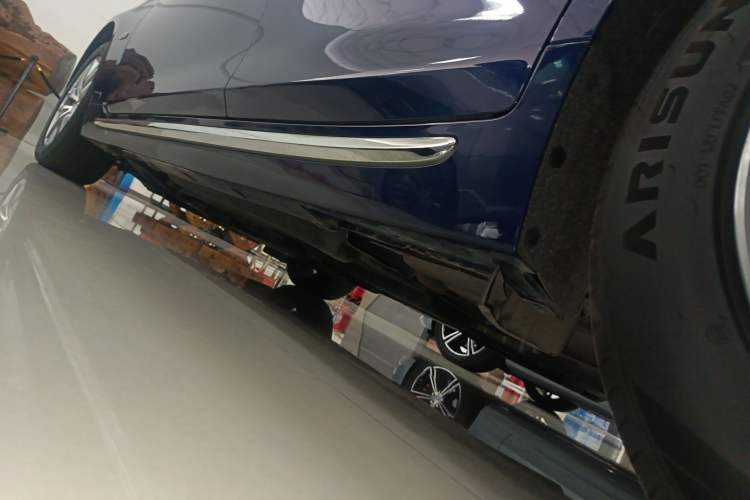 Used Infiniti Q50L 2016 2.0T Enjoyment Edition
