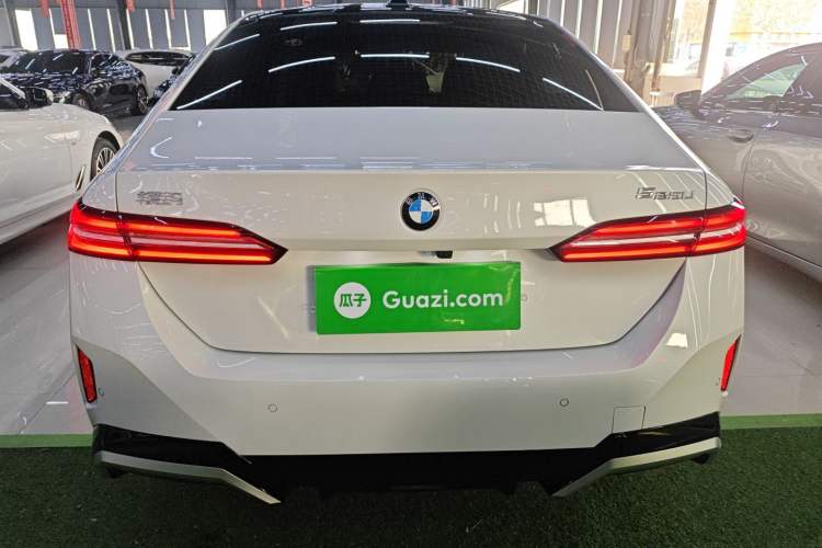 Used BMW 5 Series 2025 525Li M Sport Package
