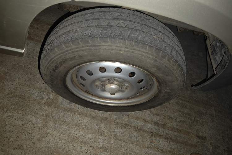 Used Wuling Zhiguang 2013 1.0L Practical Version