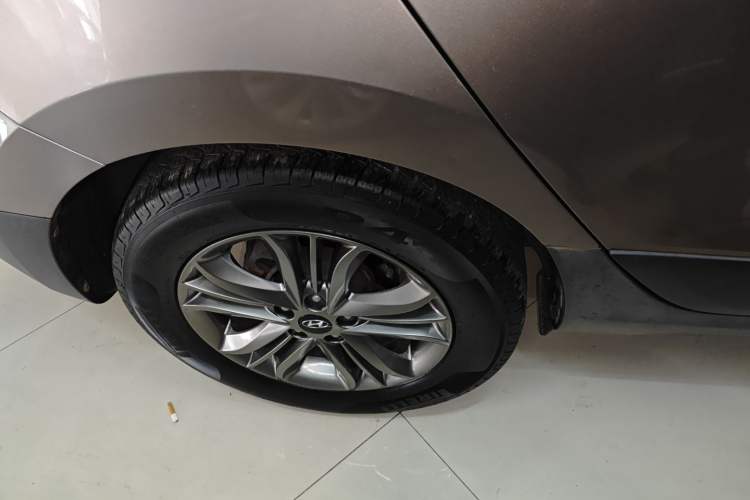 Used Hyundai ix35 2015 2.0L Automatic 2WD Smart Version China V Standard
