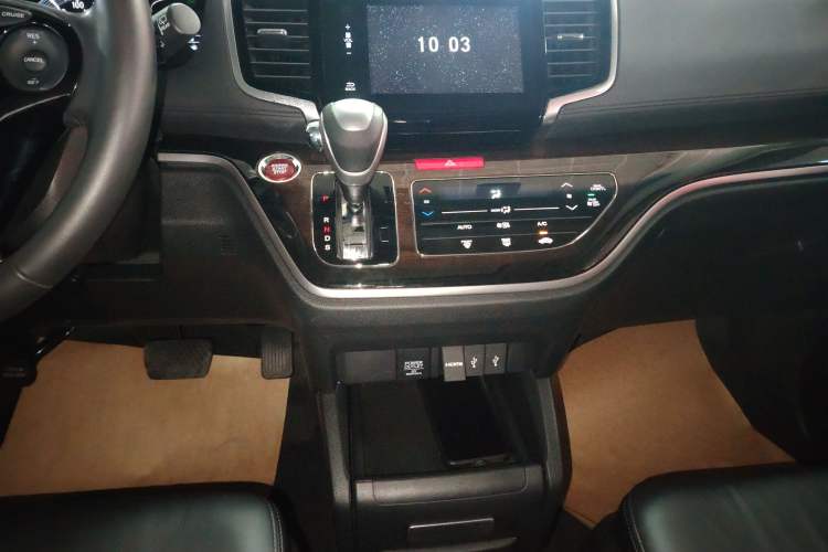 Used Honda Odyssey 2015 2.4L Smart Edition