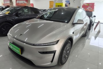 Used Tesla Model Y L 2025 Long-Range All-Wheel-Drive Version