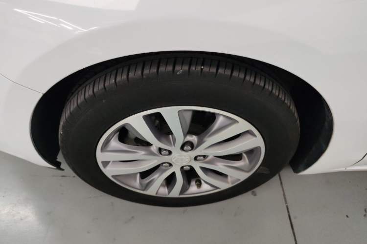 Used Buick GT 2019 18T Automatic Connected Elite Model China VI Standard
