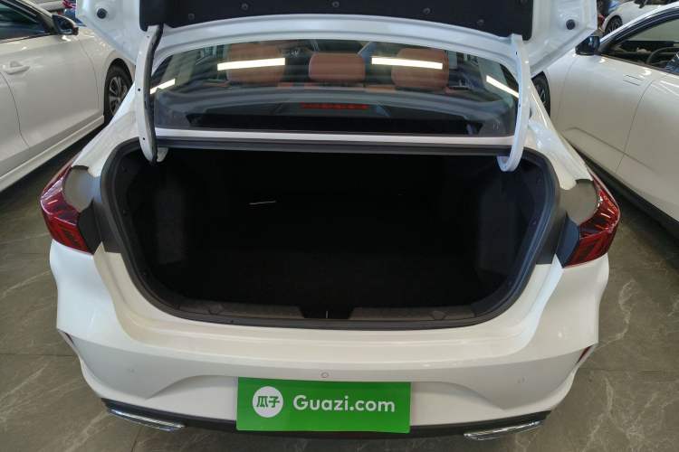 Used Changan Eado 2023 Changan Edition PLUS Blue Whale NE 1.4T GDI DCT Prestige Version
