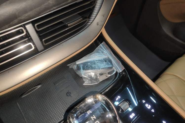 Used Denza D9 2024 DM-i 980 Four-Wheel Drive Flagship Model