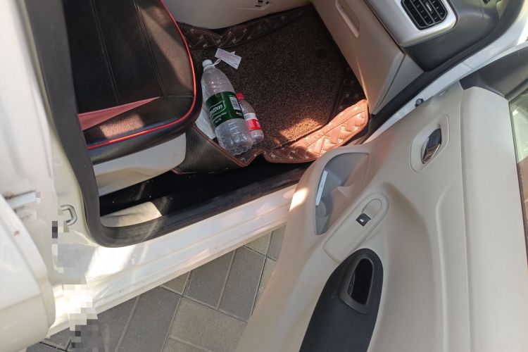 Used Citroen Elysee 2016 1.6L Manual Fashion Edition
