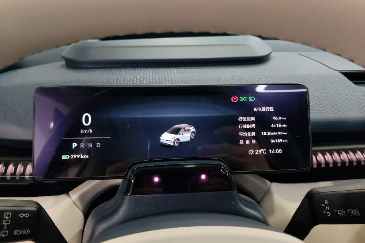 Used Zeekr X 2023 Four-Wheel-Drive YOU Edition 5 Seats
