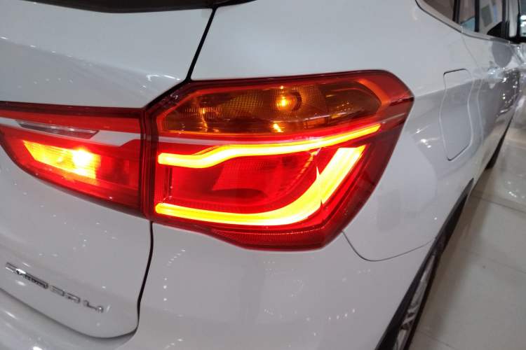 Used BMW X1 2018 sDrive20Li Leading Model