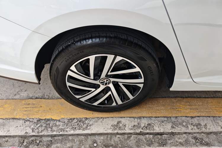 Used Volkswagen Lavida 2023 280TSI DSG Full-Comfort Edition
