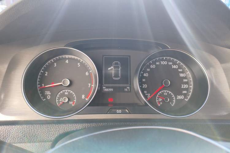 Used Volkswagen Golf 2015 1.4TSI Automatic Comfort Model
