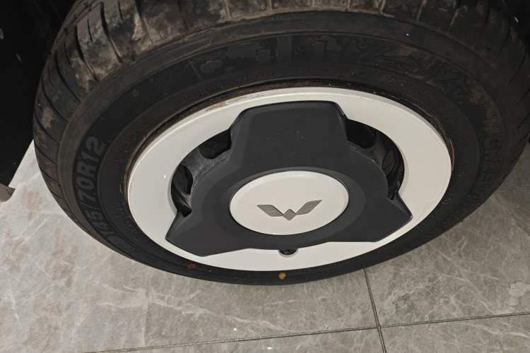 Used Wuling Hongguang MINIEV 2024 3rd Generation 215km Youth Edition