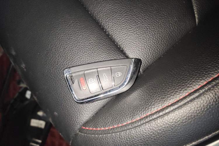 Used Haval H6 2016 Upgraded Model 1.5T Manual Two-Wheel Drive Urban Version