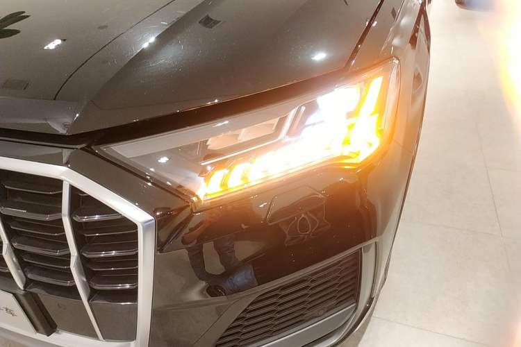 Used Audi Q7 2023 55 TFSI quattro S line Sport Edition