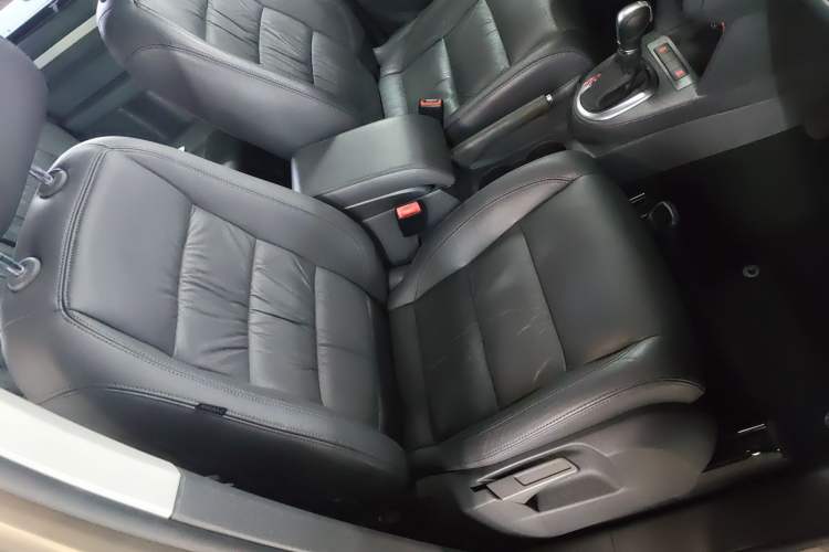 Used Volkswagen Touran 2015 1.4T DSG Comfort Edition 5 Seats
