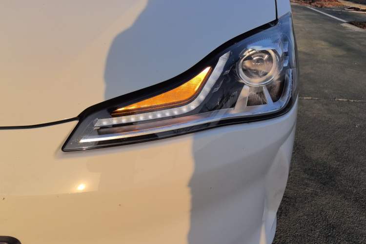 Used NETA V 2022 Chao 300 Lite Ternary Lithium
